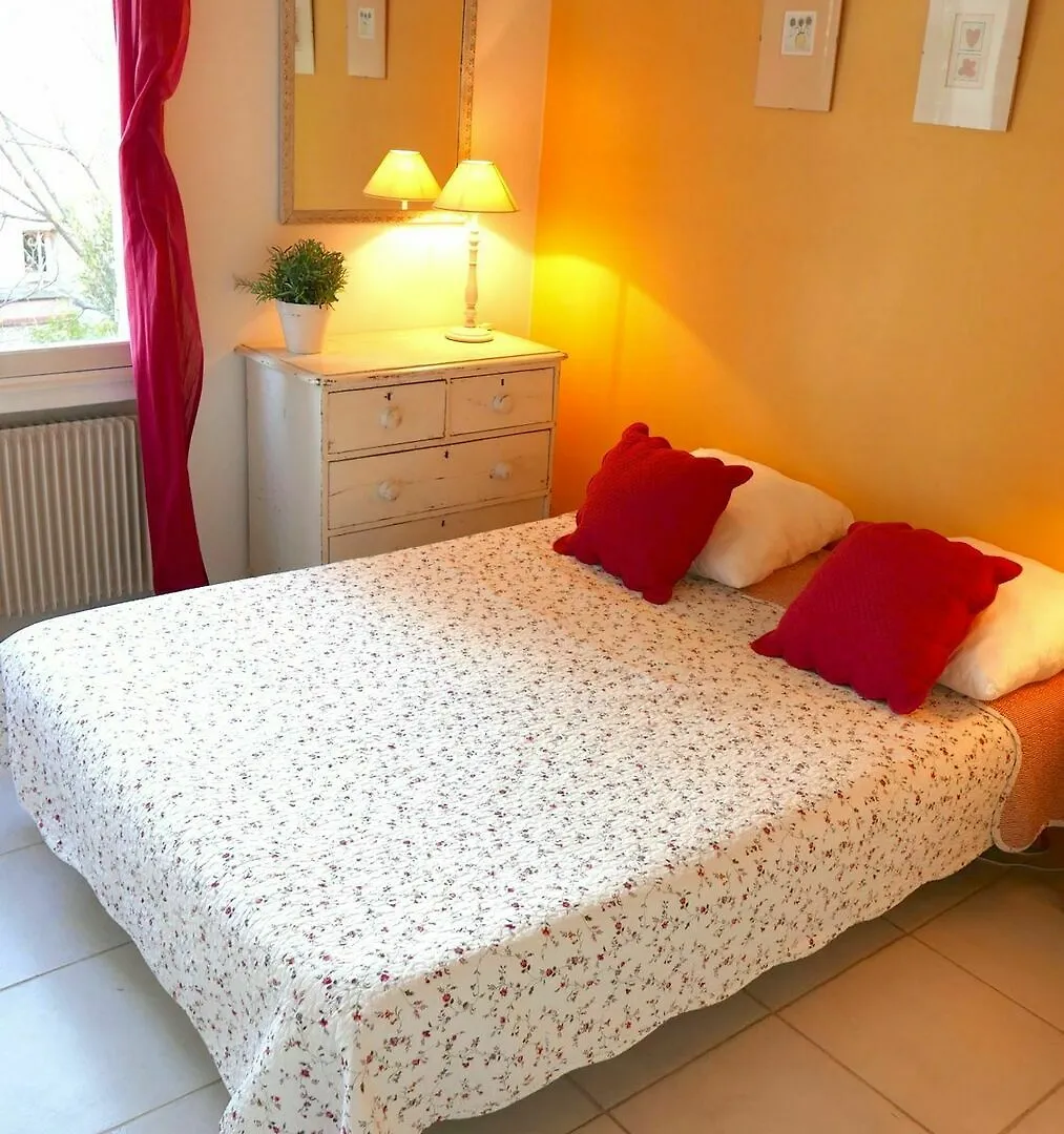 Sous Le Tilleul Cassis Apartment